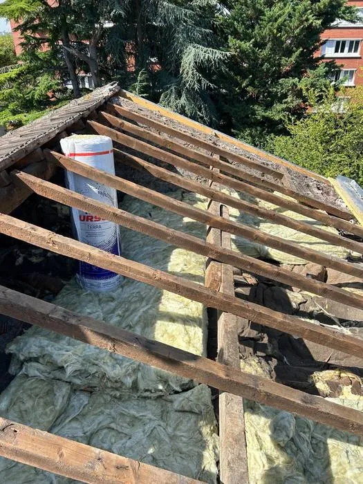Isolation de toiture et combles — chantier F.Couverture