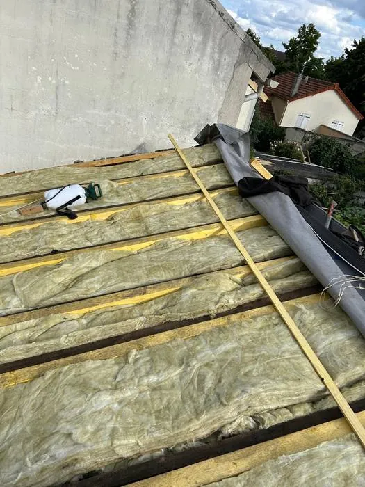 Isolation de toiture et combles — chantier F.Couverture