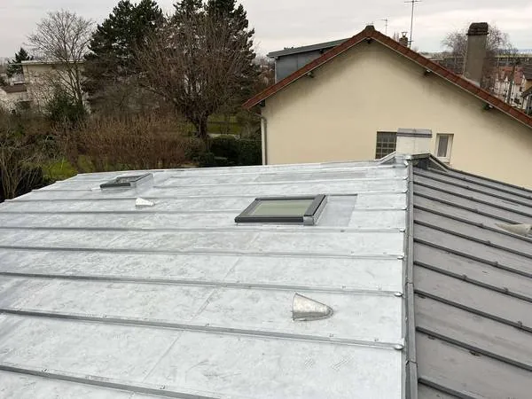 Travaux de zinguerie — chantier F.Couverture