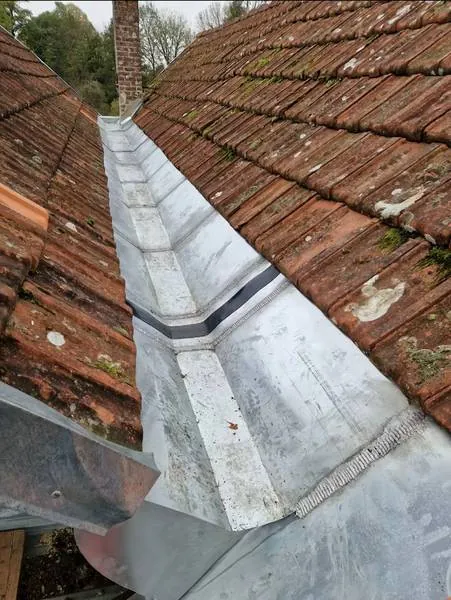 Travaux de zinguerie — chantier F.Couverture